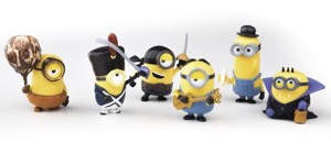 Minions: 3D plastové figurky 7cm s přívěskem