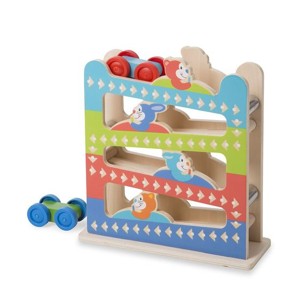 MELISSA & DOUG - PRVNÍ HRANÍ DŘEVENÁ RAMPA S AUTIČ